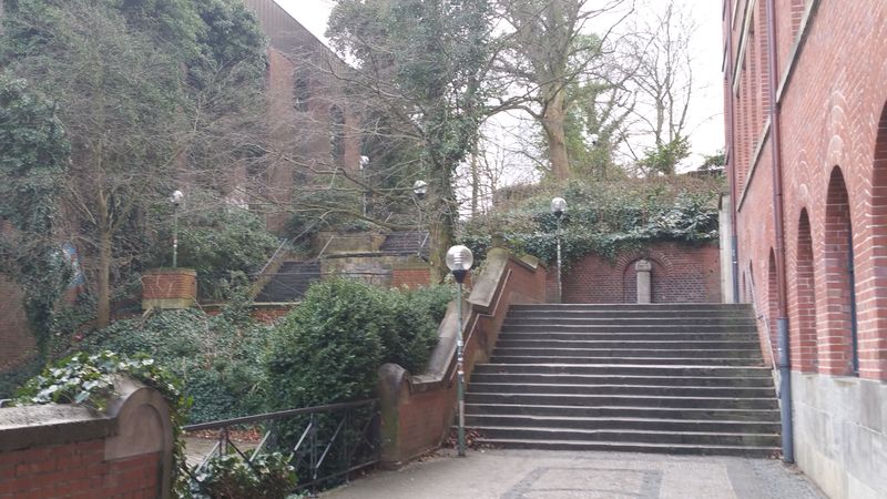 Datei:Treppenstrasse Fleethoern.jpg