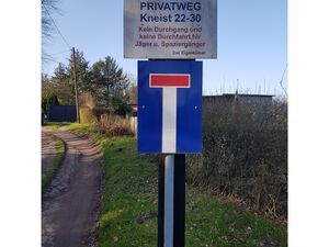 Kneist Privatweg.jpg