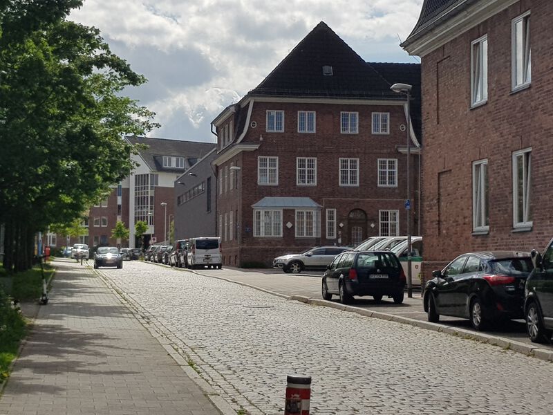 Datei:Faeschstraße Richtung Lüdemannstraße.jpg