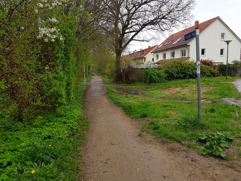 Datei:Brügger Weg von Nienbrügger Platz.jpg