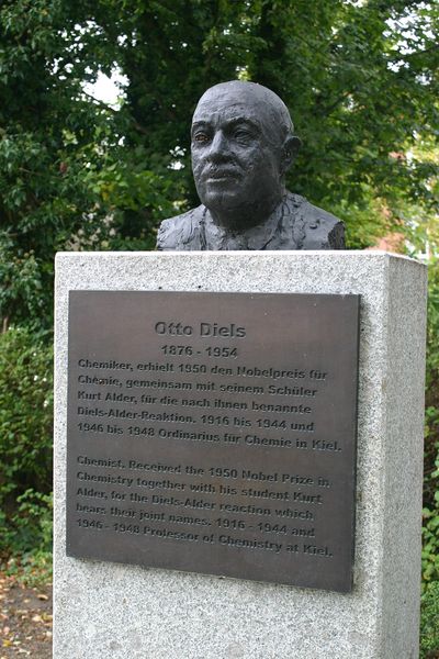Datei:Otto Diels Büste.JPG