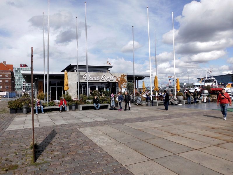 Datei:Blauer Engel.jpg