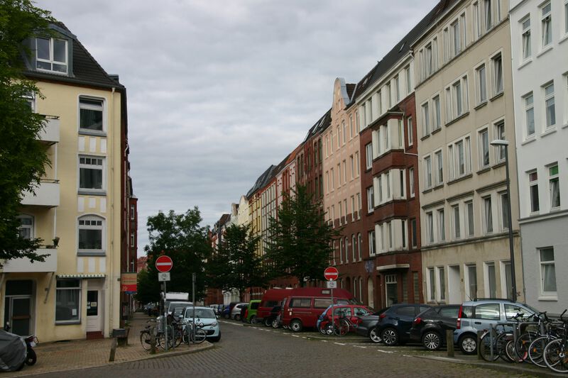 Datei:Lüdemannstraße von Calvinstraße zur Lutherstraße.JPG