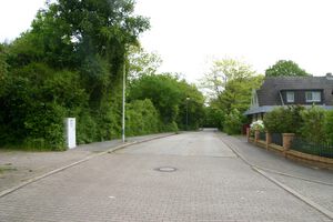 Funkstellenweg nach Osten.jpg