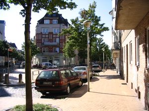Bahide-Arslan-Platz 2006.jpg