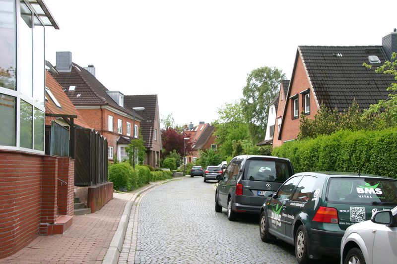 Datei:Rosenfelder Straße vom Wehdenweg.JPG