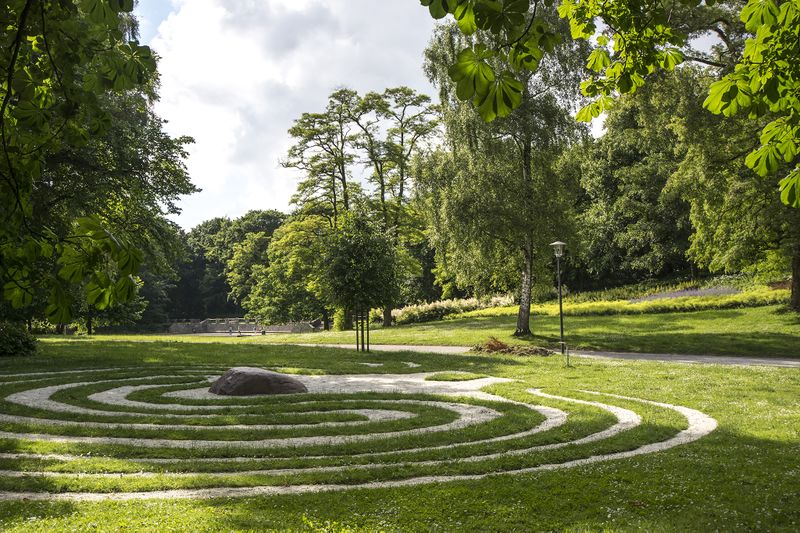 Datei:Volkspark 8.jpg