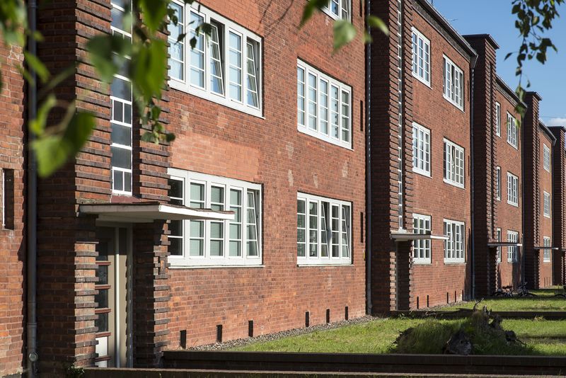 Datei:Straßenzug Westring 1.jpg