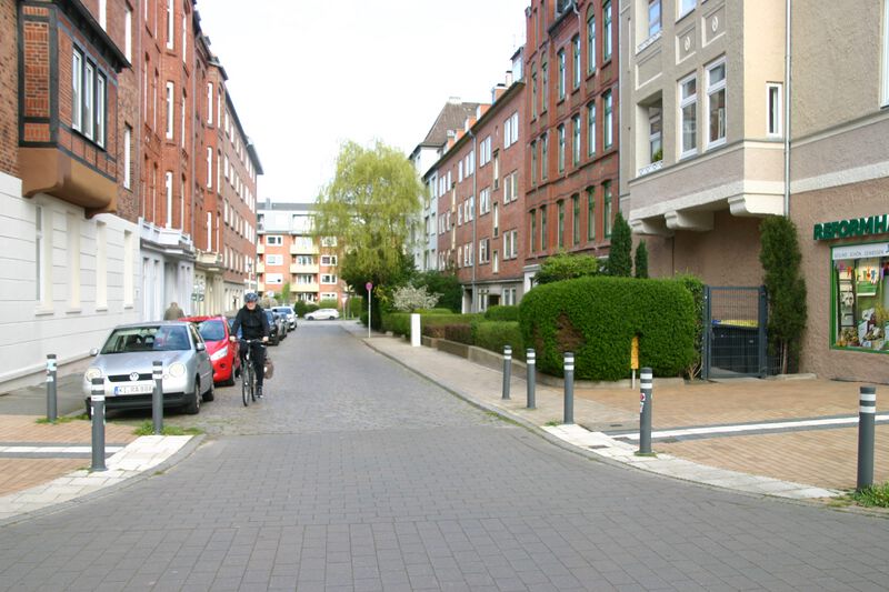 Datei:Lützowstraße vom Blücherplatz zur Feldstraße.jpg