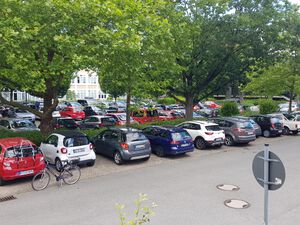 Otto-Hahn-Platz nach Nordwesten.jpg