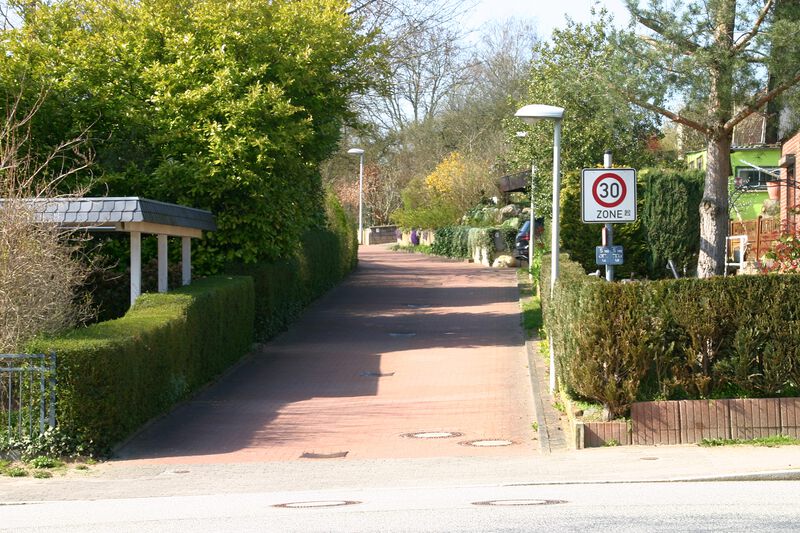 Datei:Füssener Weg von Sonthofener Straße.jpg