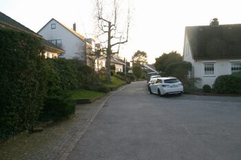 Blick vom Wendehammer in Richtung Forstweg