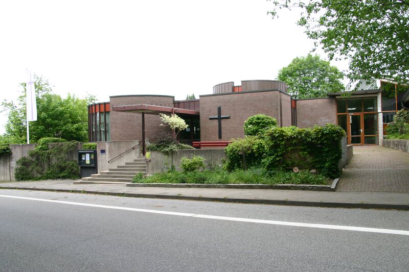 Datei:Kreuzkirche Kiel.JPG