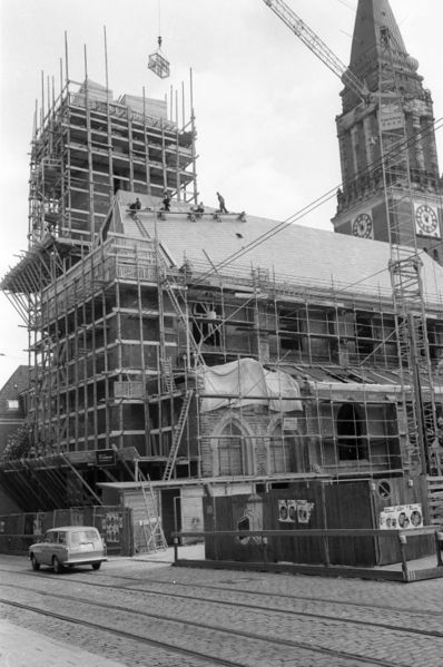 Datei:St. Nikolaus Umbau Mai 1967.jpg