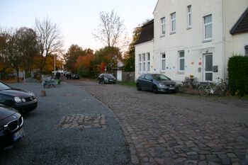 Am Bahnhof; Blickrichtung Eckernförder Straße