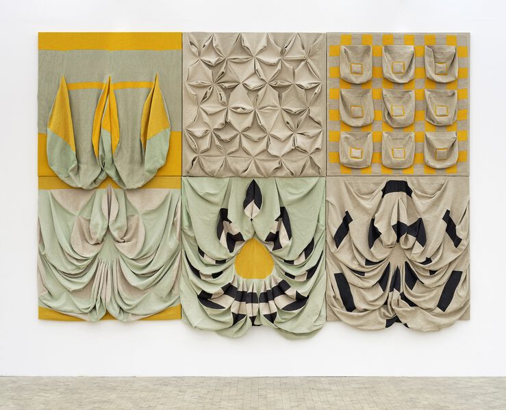 Datei:,,Grammar of Ornament-Niniveh&Persia, 1997.jpg