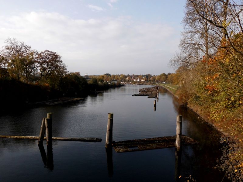 Datei:An der Kanalstrasse.jpg