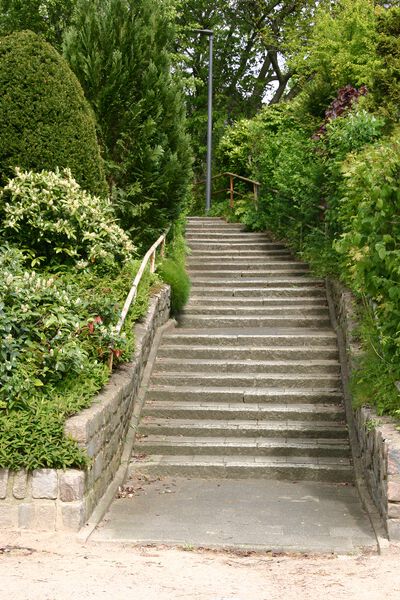 Datei:Pottberghang Treppe zur Pottberghöhe.jpg