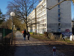 Hans-Christian-Andersen-Weg aus Richtung Stoschstraße.jpg