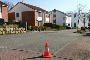 Am Kirchgarten vom Wendehammer zur Elmschenhagener Allee.jpg