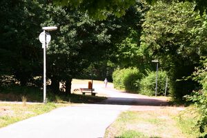 Astrid-Lindgren-Weg von Minigolf nach Westen.jpg