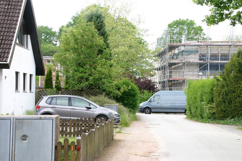 Datei:Schlüsbeker Weg zum Kuhlacker.JPG