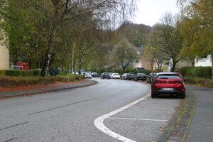 Hofholzallee von Martenshofweg stadteinwärts.JPG