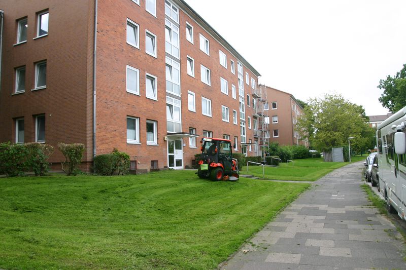 Datei:Bendixenstraße zum Charles-Roß-Ring.jpg