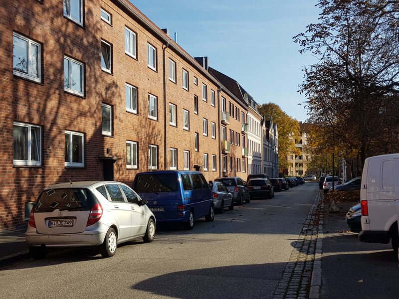 Datei:Katharinenstraße von Schönberger Straße.jpg