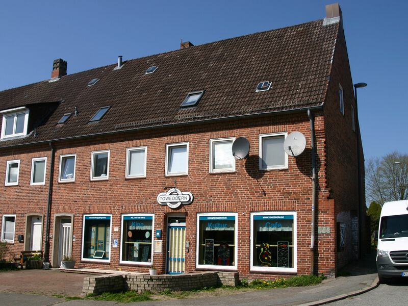 Datei:Hultschiner Straße 43 Kulturstation Toweddern.jpg