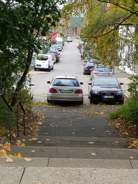 Datei:Julienstraße von Schönberger Straße.jpg
