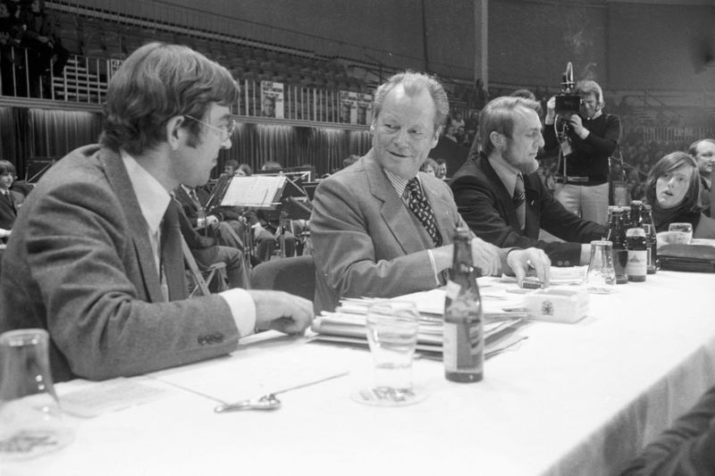 Datei:Wahlkundgebung 1975.jpg