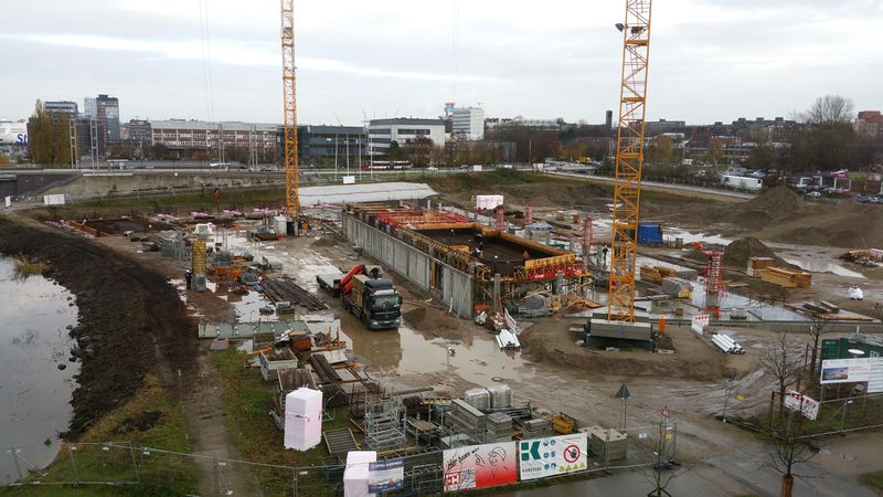 Datei:Sport-Freizeitbad Hoern 151117.jpg