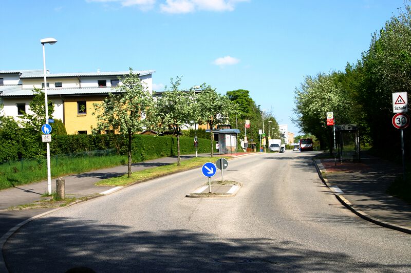 Datei:Lütt Steenbusch von Kieler Weg.jpg