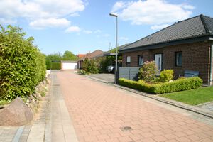 Clematisgarten von Anemomenweg.jpg