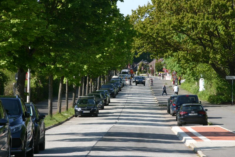 Datei:Tröndelweg Richtung Poppenrade.jpg