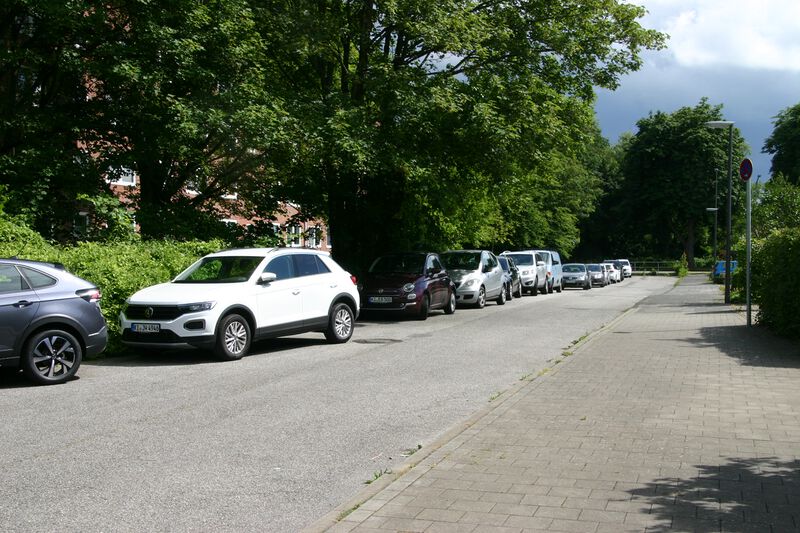 Datei:Virchowstraße zum Hasseldieksdammer Weg.jpg